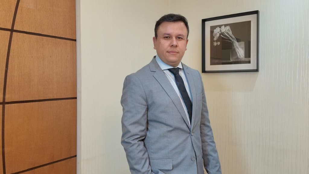 Lukas Carvalho Fundador - especialista em restauração de pisos de madeira